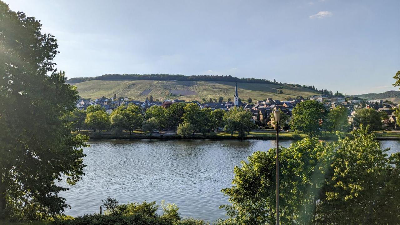 Haus An Der Mosel Apartment Bernkastel-Kues Exterior foto